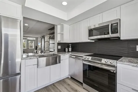 2615 Cove Cay Drive Clearwater FL 33760