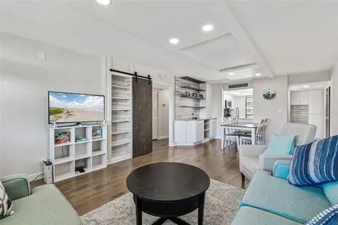 2615 Cove Cay Drive Clearwater FL 33760