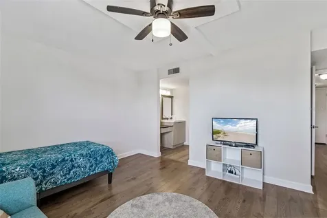 2615 Cove Cay Drive Clearwater FL 33760