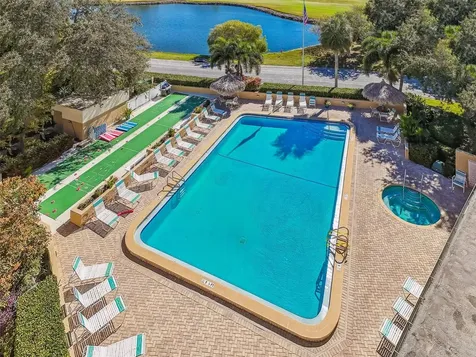 2615 Cove Cay Drive Clearwater FL 33760
