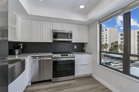 2615 Cove Cay Drive Clearwater FL 33760