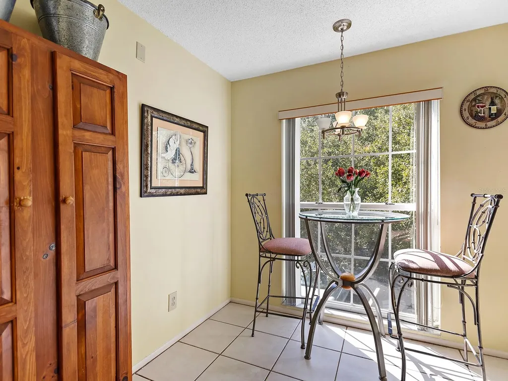 4415 Longmeadow Sarasota FL 34235