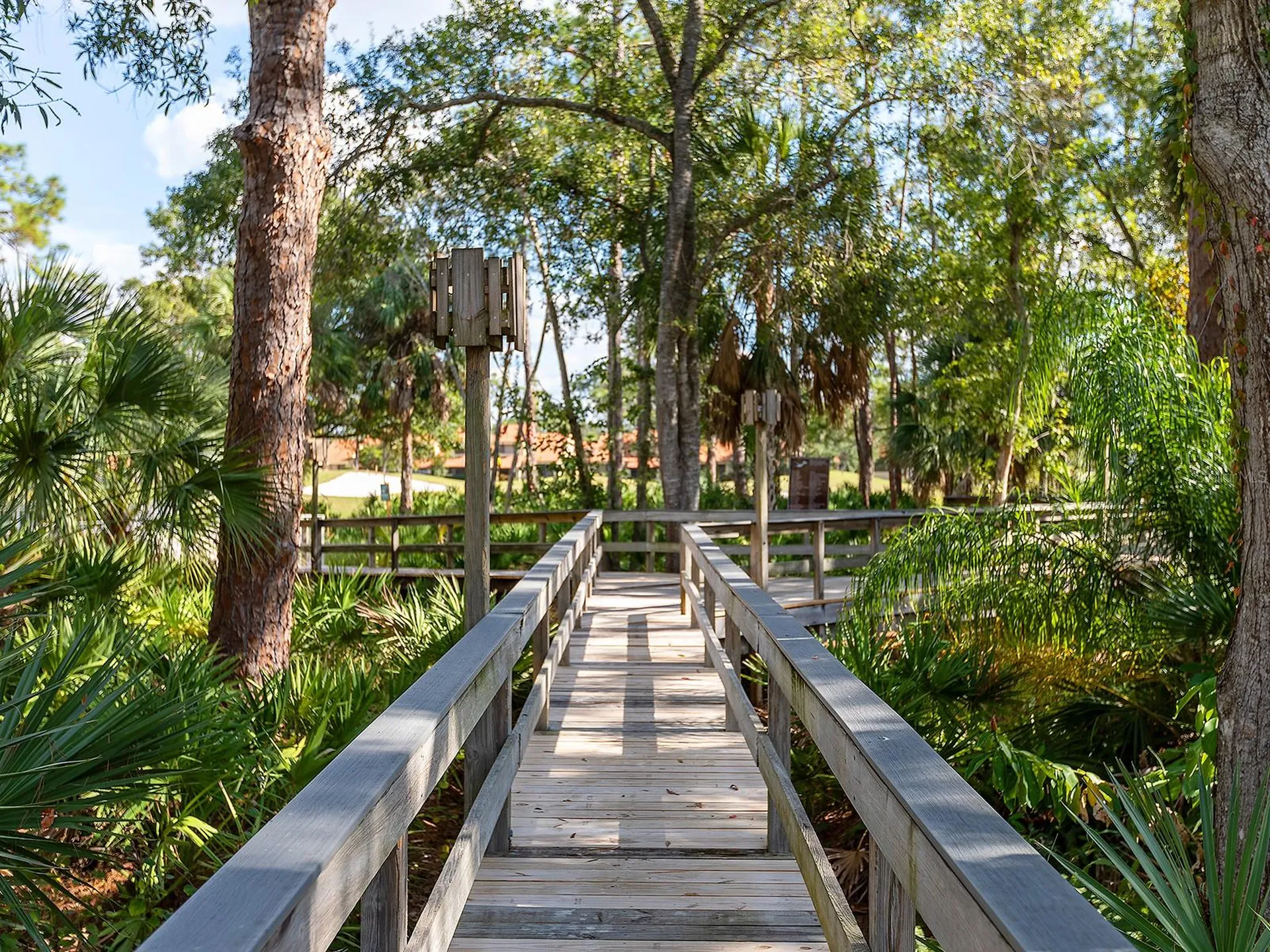 4415 Longmeadow Sarasota FL 34235