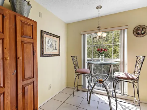 4415 Longmeadow Sarasota FL 34235