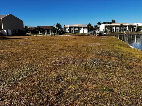 1443 Mediterranean Drive Punta Gorda FL 33950