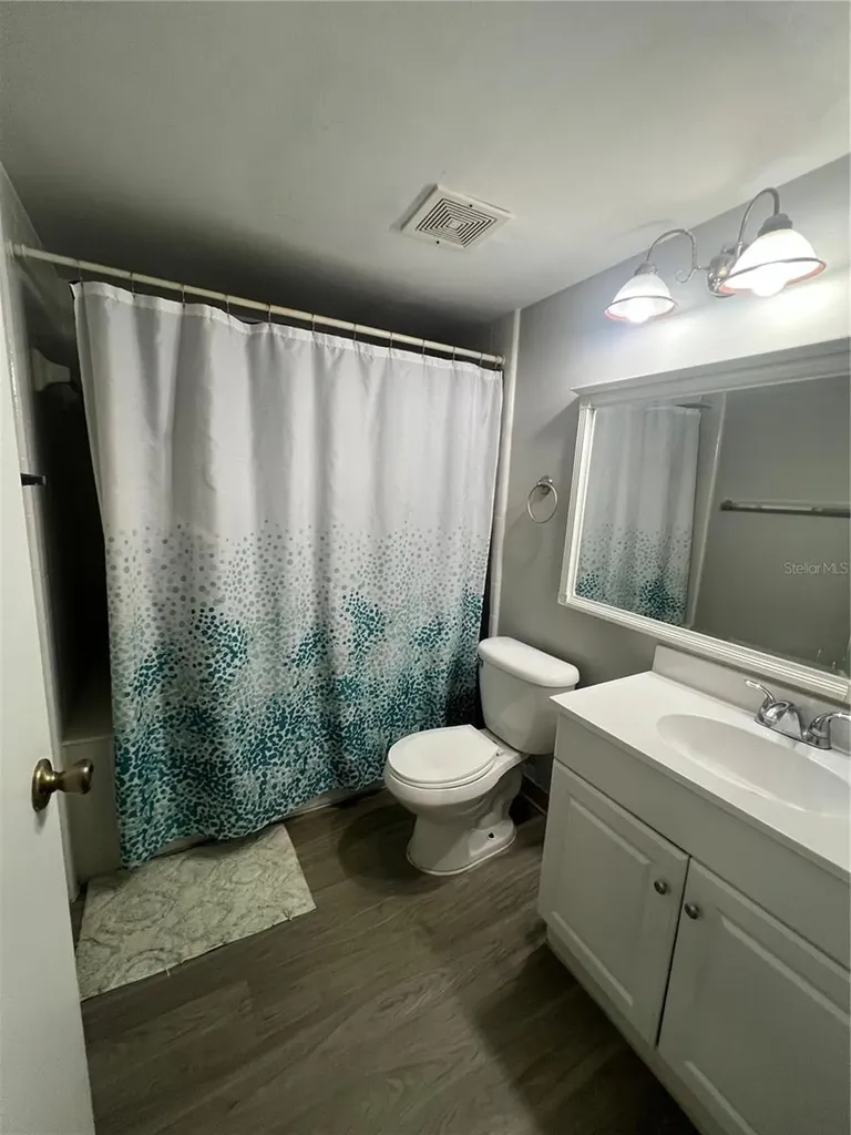 1512 S Pine Ridge Circle Sanford FL 32773