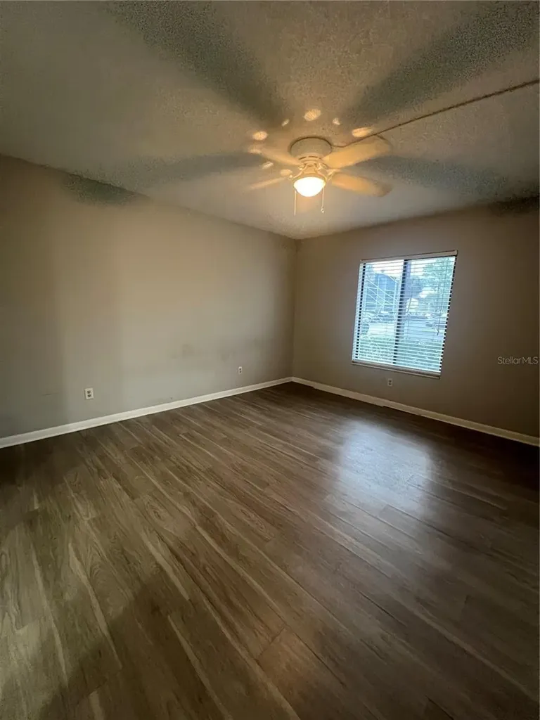 1512 S Pine Ridge Circle Sanford FL 32773