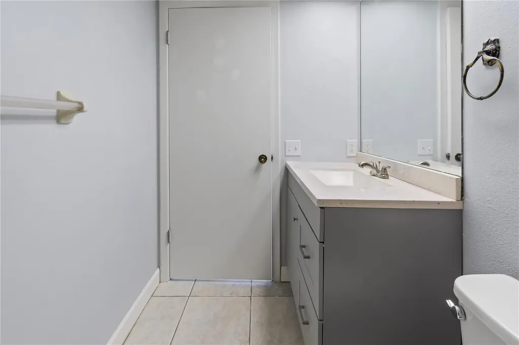 1121 Bowsprit Lane Holiday FL 34691