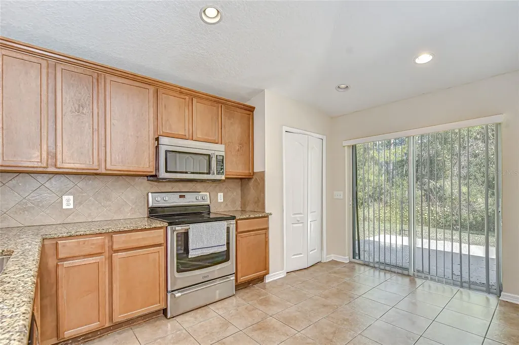 4246 Warwick Hills Drive Wesley Chapel FL 33543