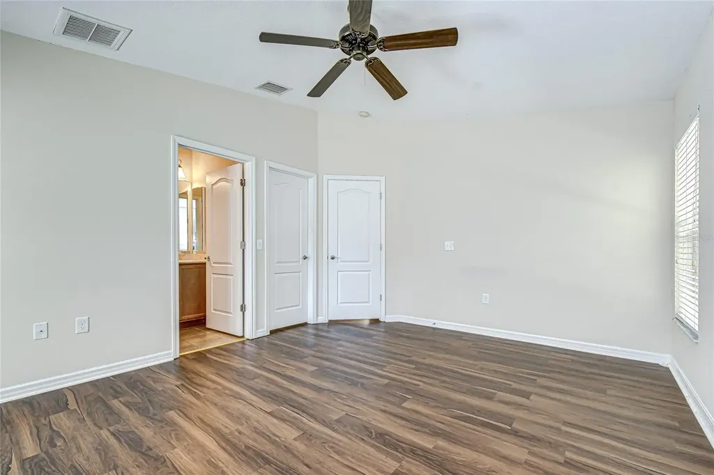 4246 Warwick Hills Drive Wesley Chapel FL 33543