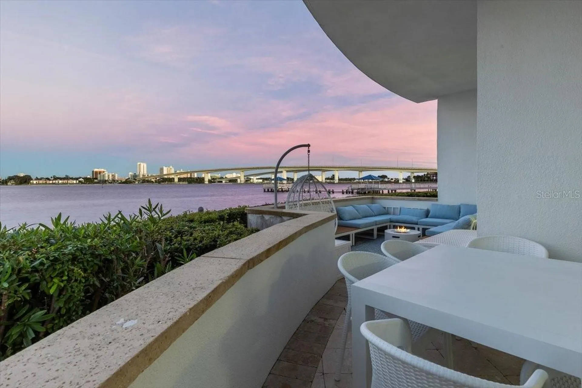 231 Riverside Drive Holly Hill FL 32117