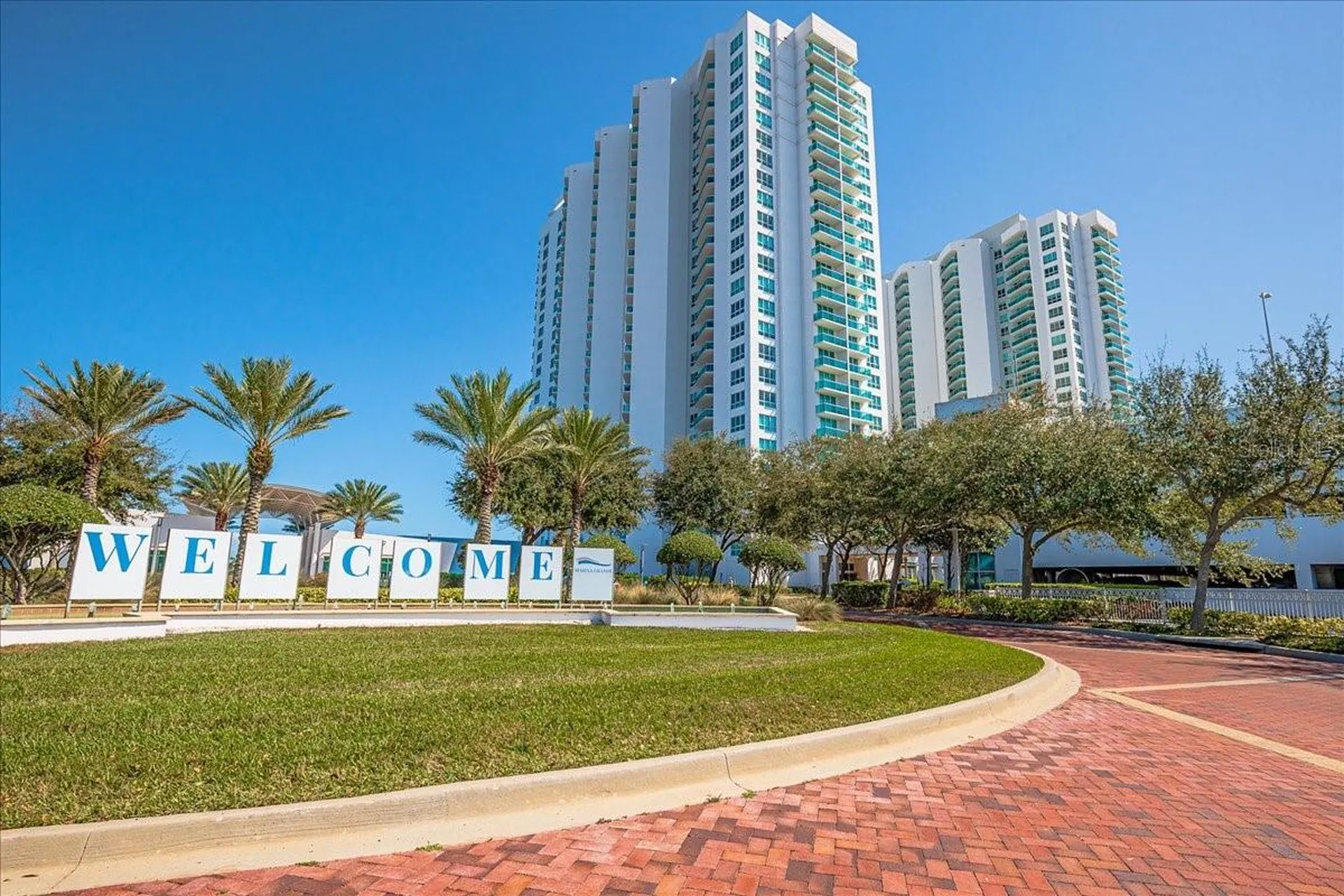 231 Riverside Drive Holly Hill FL 32117