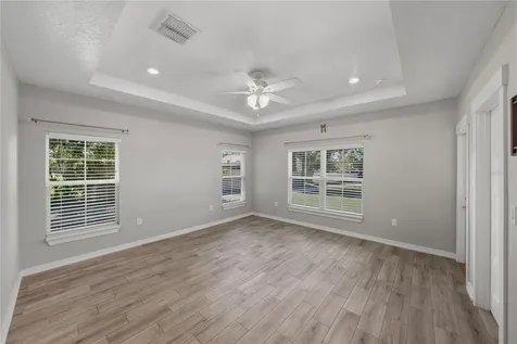 13907 9th Street Dade City FL 33525