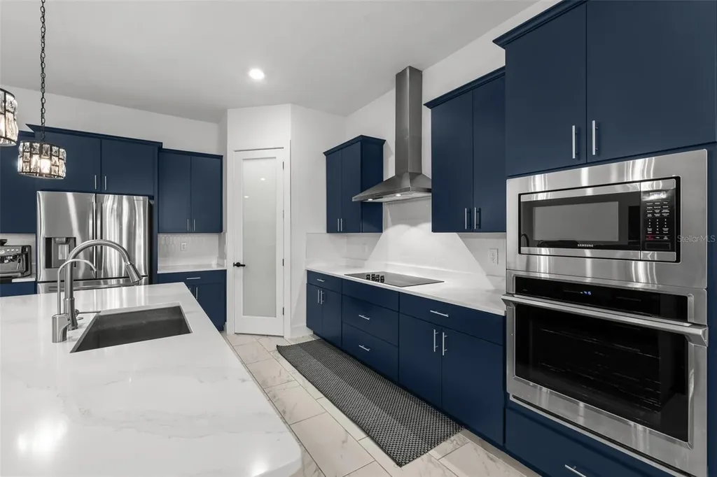 9185 Sanders Tree Loop Wesley Chapel FL 33545
