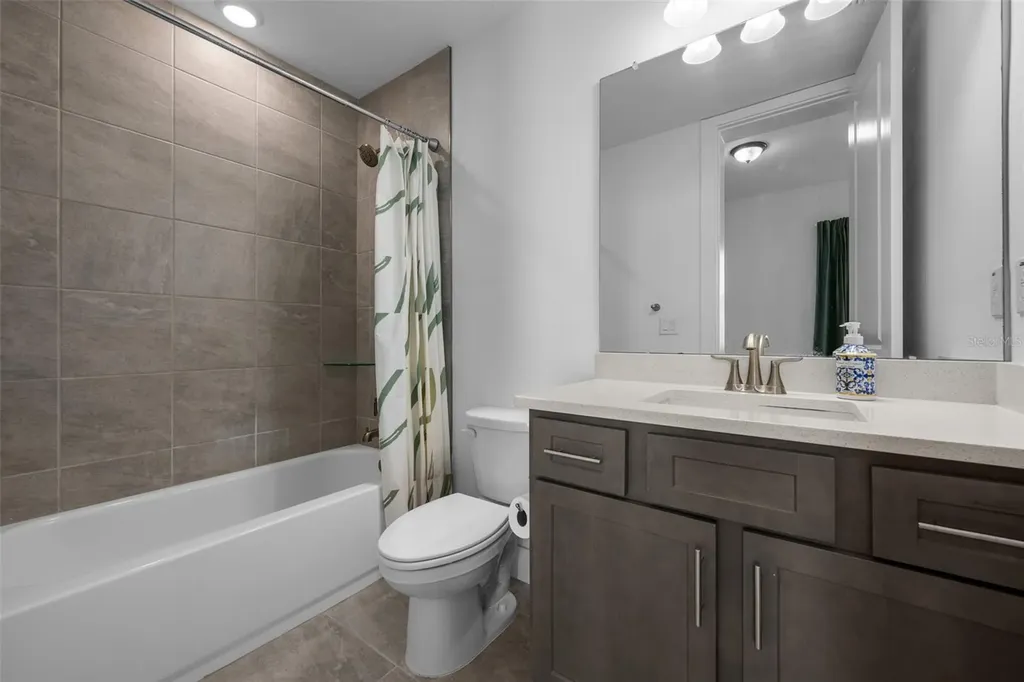 9185 Sanders Tree Loop Wesley Chapel FL 33545