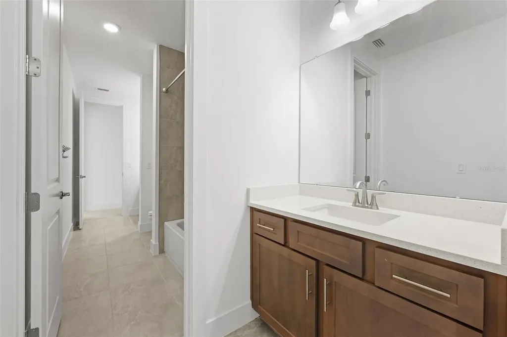 9185 Sanders Tree Loop Wesley Chapel FL 33545