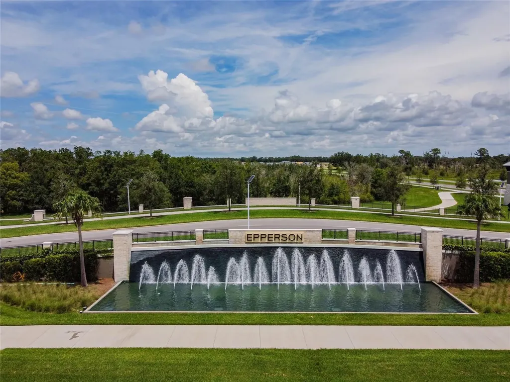 9185 Sanders Tree Loop Wesley Chapel FL 33545