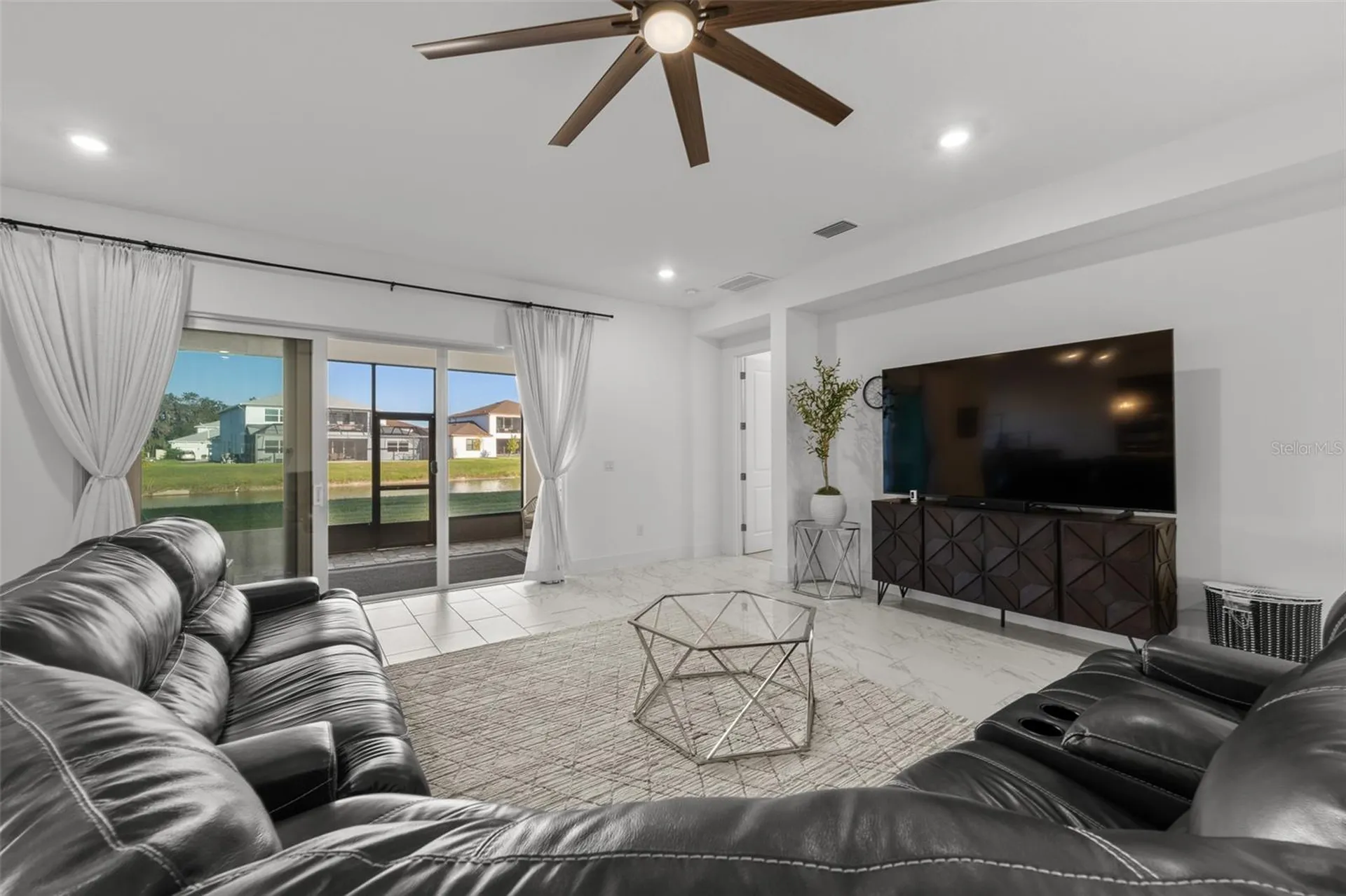 9185 Sanders Tree Loop Wesley Chapel FL 33545