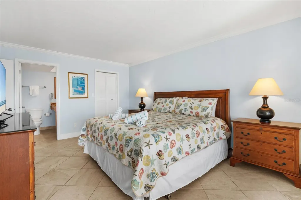 5966 Midnight Pass Road Sarasota FL 34242