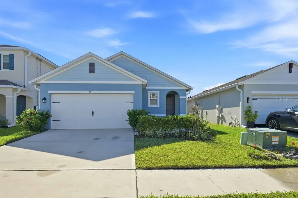 2033 Twin Flower Lane Sanford FL 32771