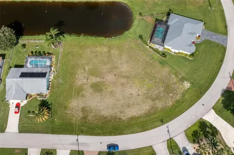 19 Bunker Terrace Rotonda West FL 33947