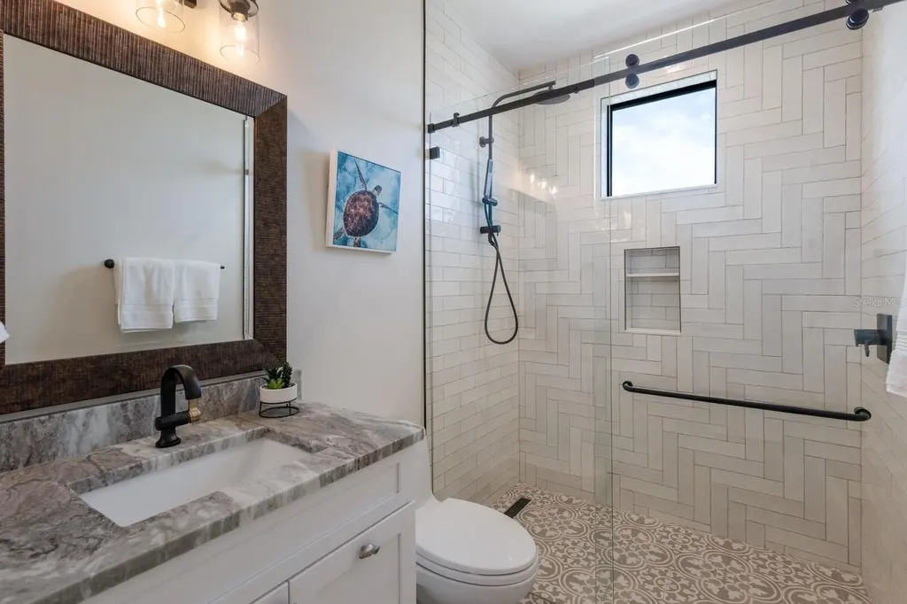 2415 Avenue B Bradenton Beach FL 34217