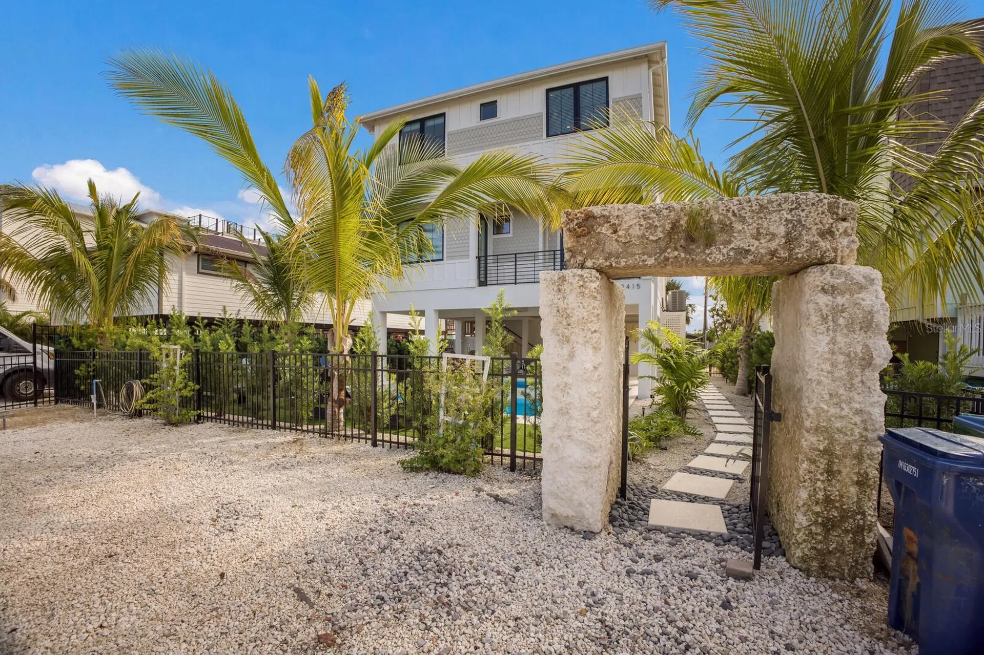 2415 Avenue B Bradenton Beach FL 34217
