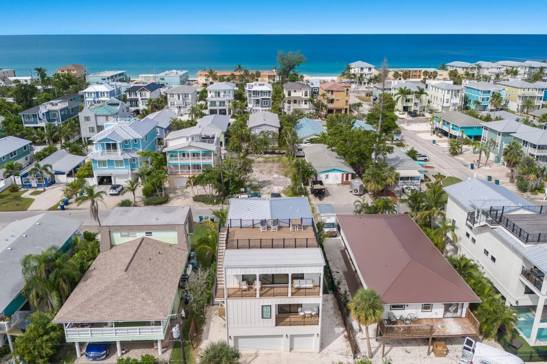 2415 Avenue B Bradenton Beach FL 34217