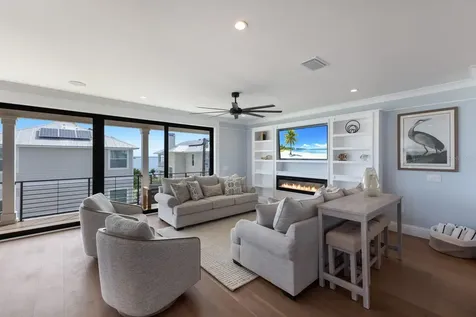 2415 Avenue B Bradenton Beach FL 34217