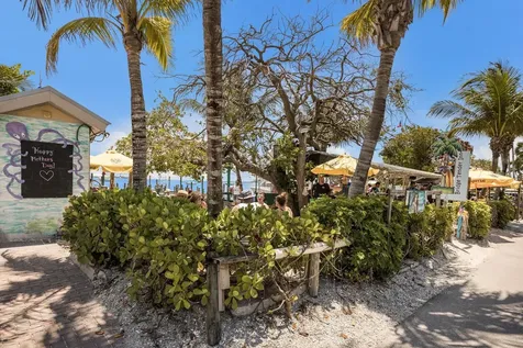 2415 Avenue B Bradenton Beach FL 34217