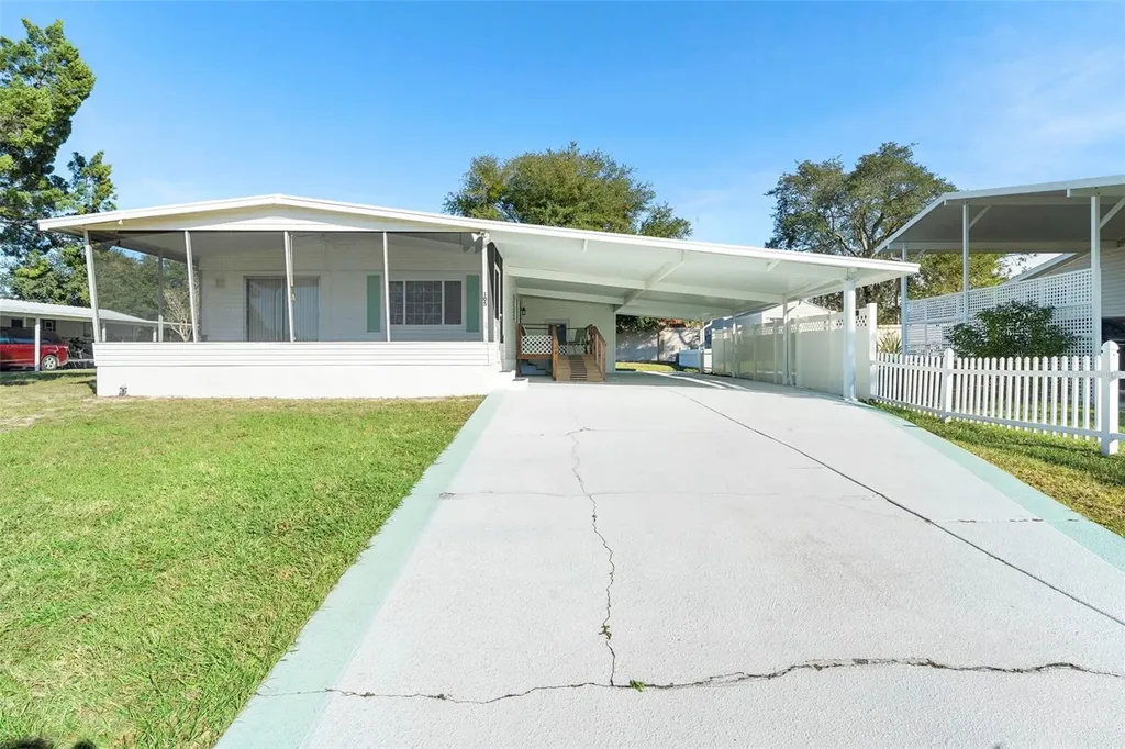 105 Florence Boulevard Debary FL 32713