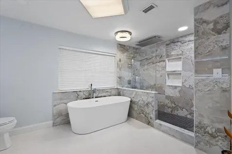 5609 NW 53rd Court Gainesville FL 32653