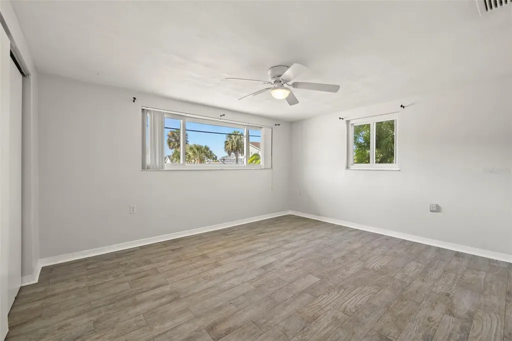 5041 Bay Boulevard Port Richey FL 34668