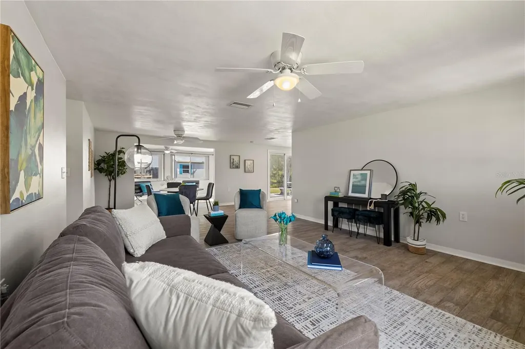 5041 Bay Boulevard Port Richey FL 34668