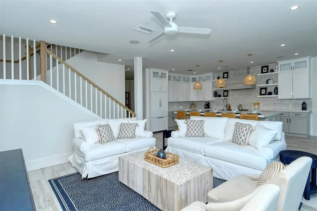 2406 Avenue C Bradenton Beach FL 34217