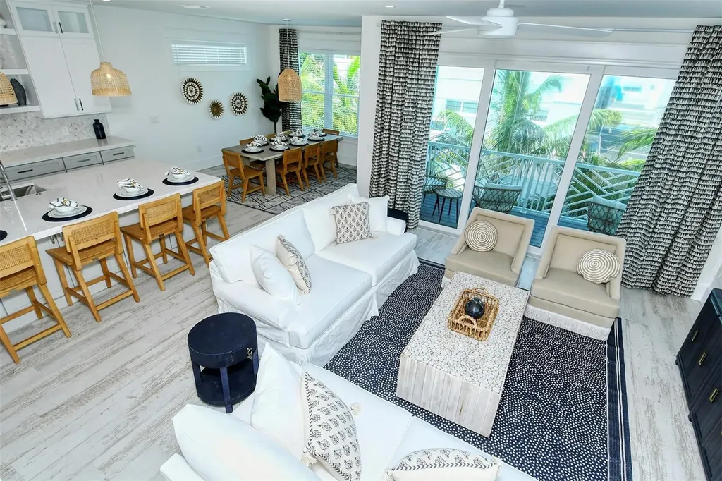 2406 Avenue C Bradenton Beach FL 34217