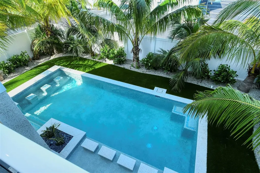 2406 Avenue C Bradenton Beach FL 34217