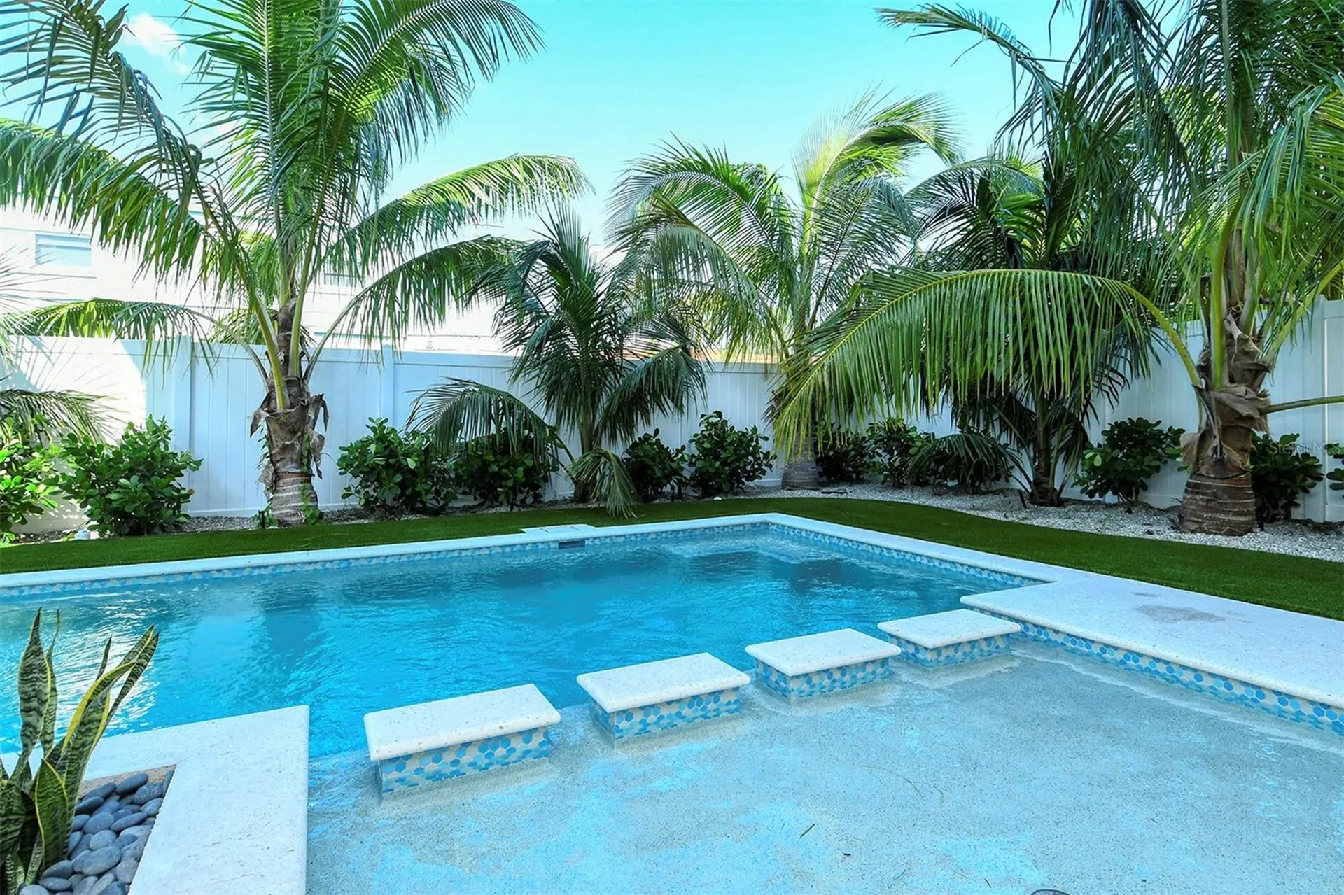 2406 Avenue C Bradenton Beach FL 34217