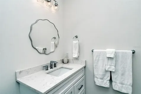 2406 Avenue C Bradenton Beach FL 34217