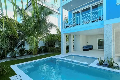 2406 Avenue C Bradenton Beach FL 34217