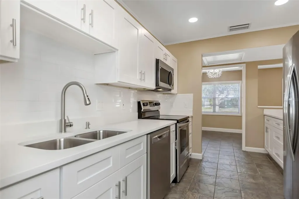 4622 W El Prado Boulevard Tampa FL 33629