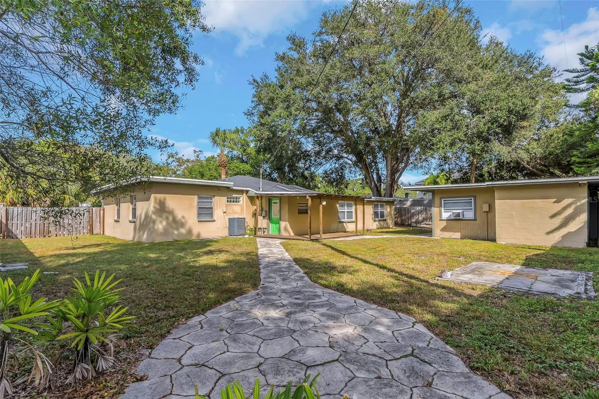 4622 W El Prado Boulevard Tampa FL 33629