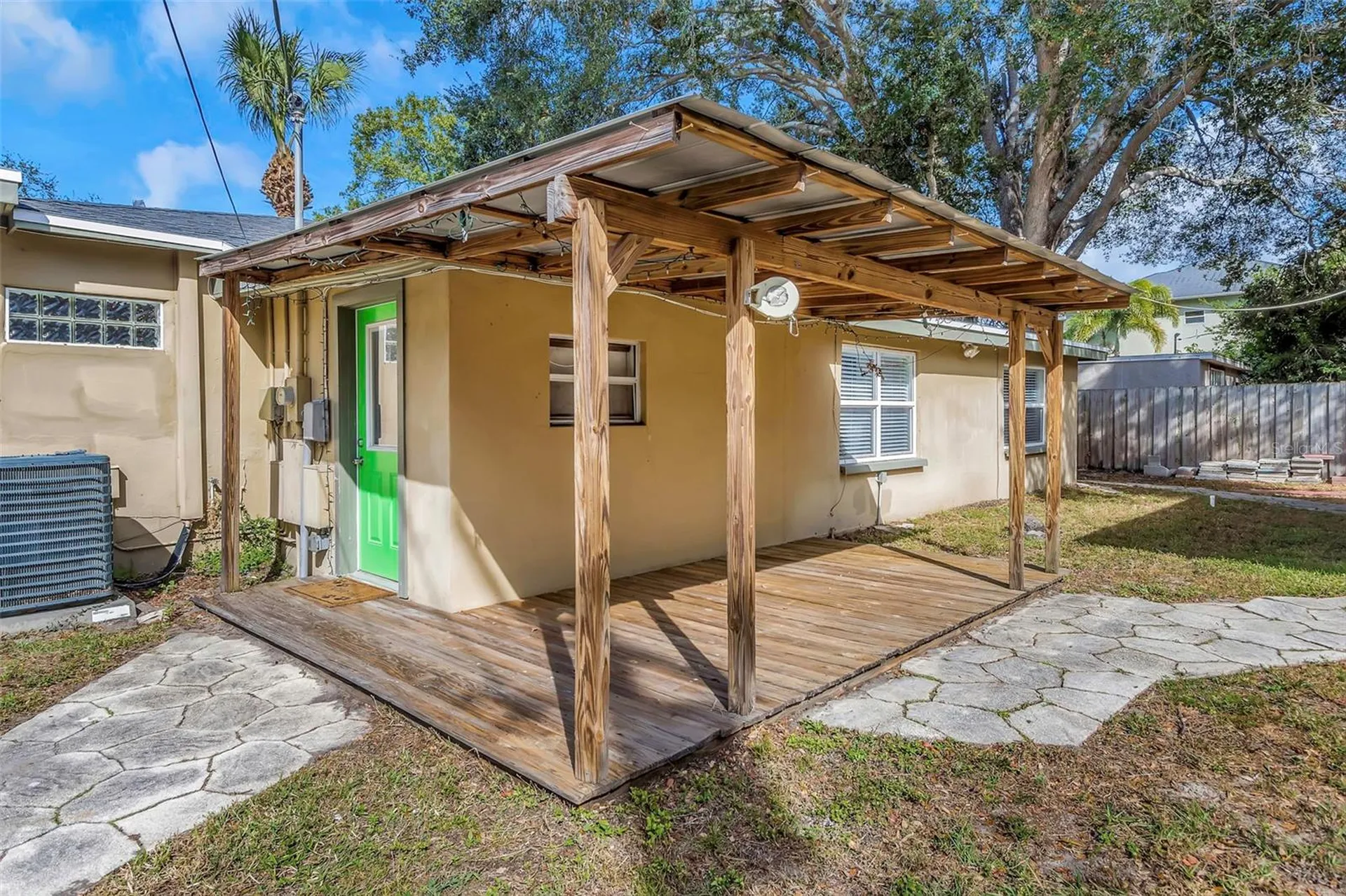 4622 W El Prado Boulevard Tampa FL 33629