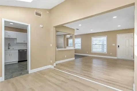 4622 W El Prado Boulevard Tampa FL 33629