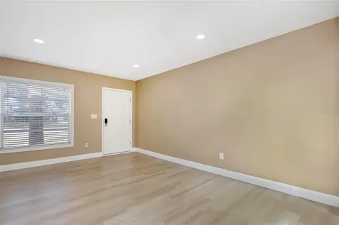 4622 W El Prado Boulevard Tampa FL 33629