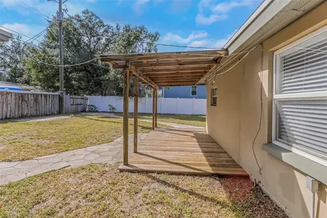4622 W El Prado Boulevard Tampa FL 33629