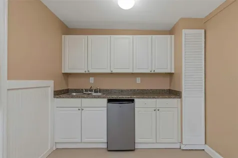 4622 W El Prado Boulevard Tampa FL 33629