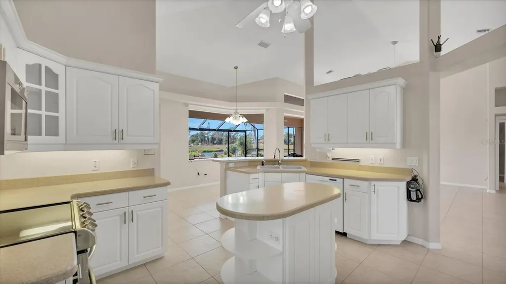 646 Boundary Boulevard Rotonda West FL 33947