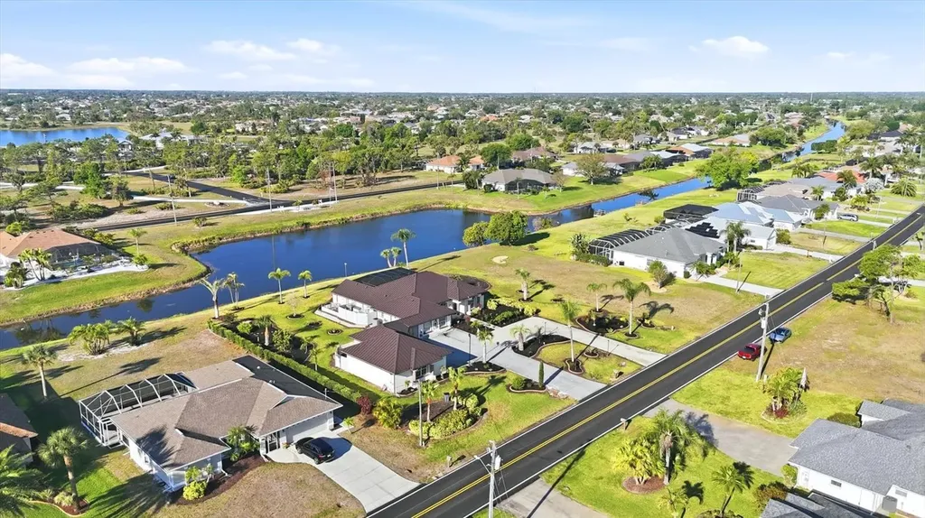 646 Boundary Boulevard Rotonda West FL 33947