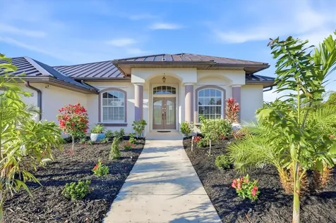 646 Boundary Boulevard Rotonda West FL 33947